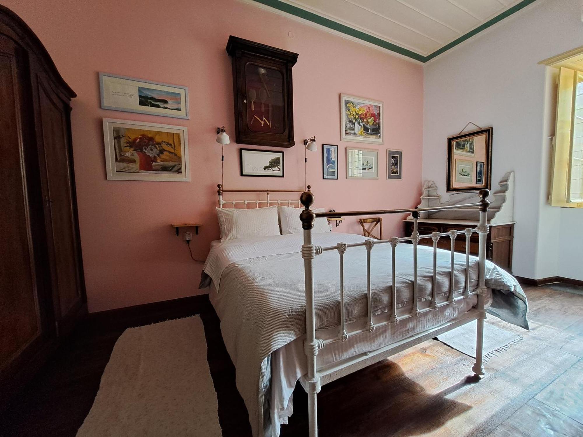 Rafalias Mansion Hydra  Bagian luar foto